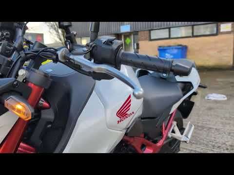 2025 HONDA CB750 HORNET