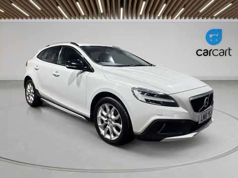2018 VOLVO V40 CROSS COUNTRY