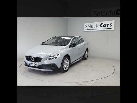 2016 VOLVO V40 CROSS COUNTRY