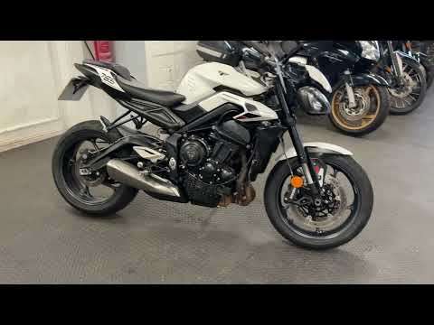 2023 TRIUMPH STREET TRIPLE R