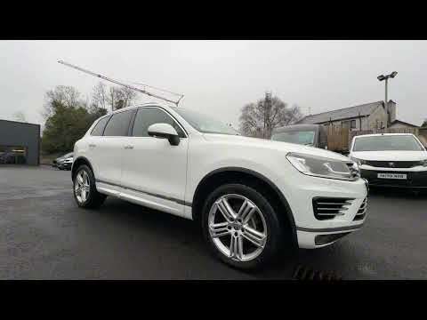 2015 VOLKSWAGEN TOUAREG