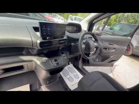 2024 PEUGEOT PARTNER