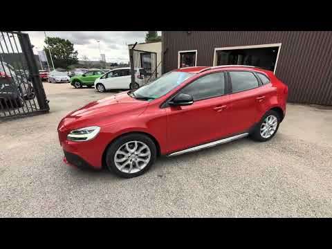 2017 VOLVO V40 CROSS COUNTRY