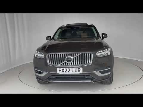 2022 VOLVO XC90