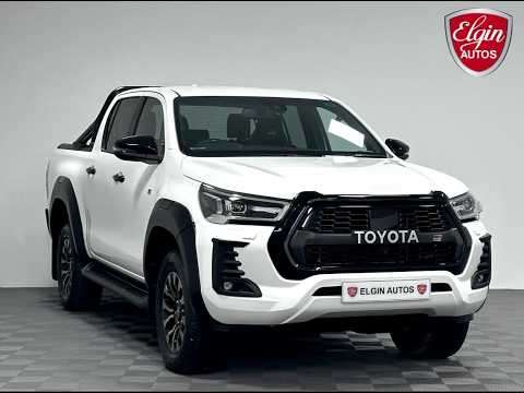 2024 TOYOTA HILUX