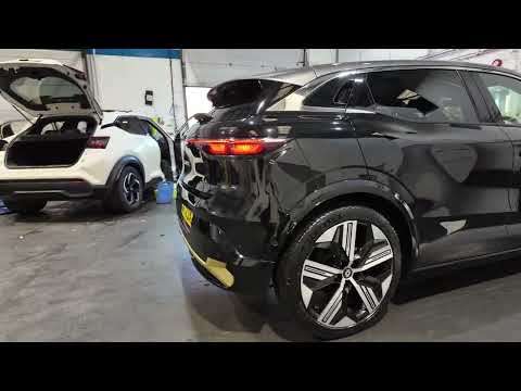 2022 RENAULT MEGANE E-TECH