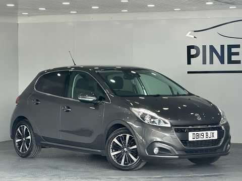 2019 PEUGEOT 208