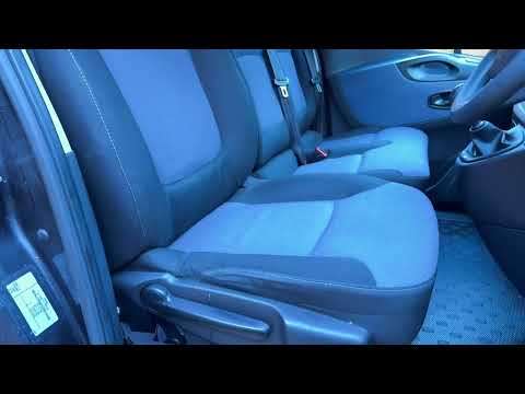 2017 VAUXHALL VIVARO