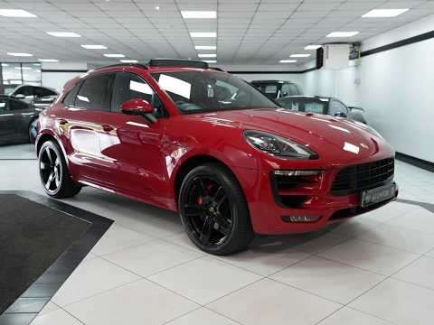 2018 PORSCHE MACAN
