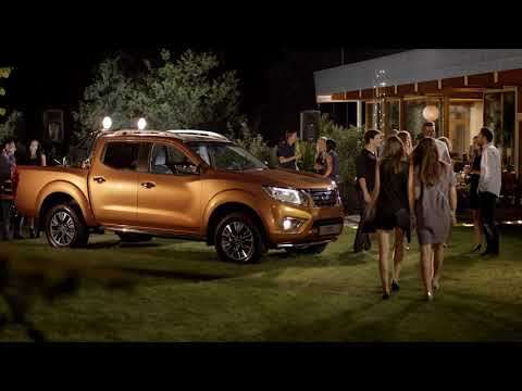 2022 NISSAN NAVARA