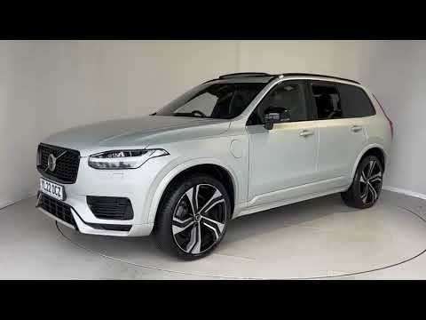 2022 VOLVO XC90