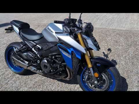 2025 SUZUKI GSX-S1000