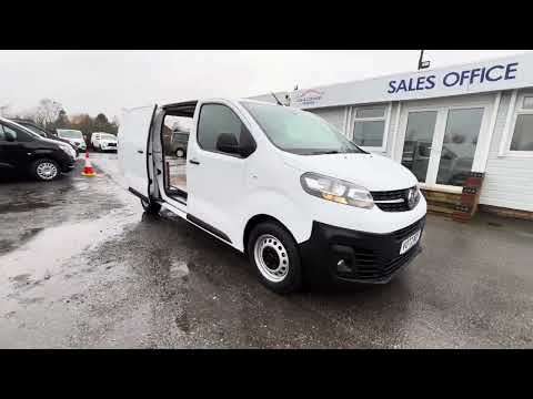 2023 VAUXHALL VIVARO