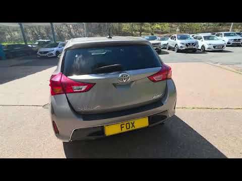2014 TOYOTA AURIS