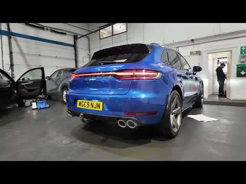 2019 PORSCHE MACAN