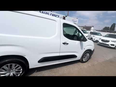 2021 PEUGEOT PARTNER