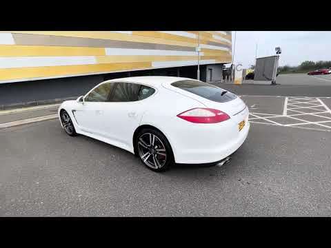 2013 PORSCHE PANAMERA