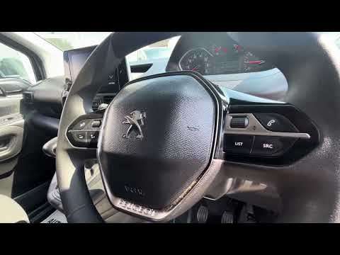 2023 PEUGEOT PARTNER