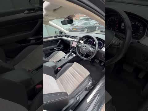 2019 VOLKSWAGEN PASSAT