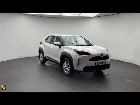 2022 TOYOTA YARIS CROSS