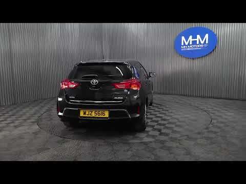 2014 TOYOTA AURIS