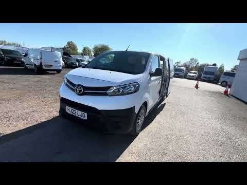 2022 TOYOTA PROACE