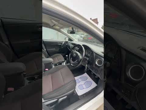 2014 TOYOTA AURIS