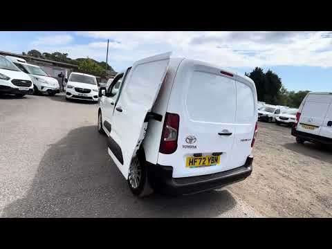 2022 TOYOTA PROACE CITY