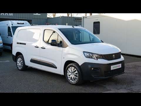 2022 PEUGEOT PARTNER