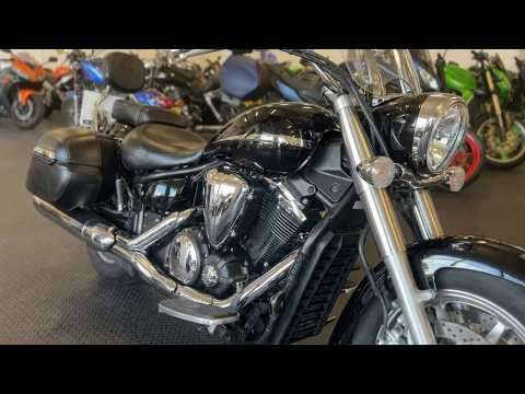 2013 YAMAHA XVS 1300 A MIDNIGHT STAR