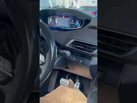 2017 PEUGEOT 3008
