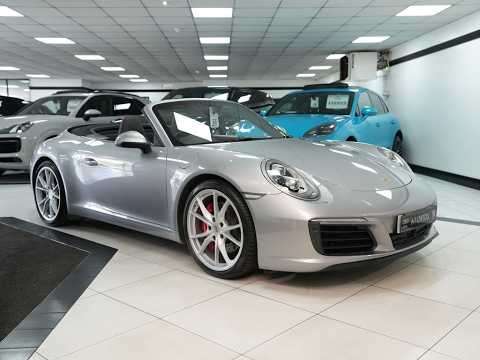 2015 PORSCHE 911