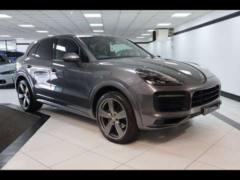 2019 PORSCHE CAYENNE