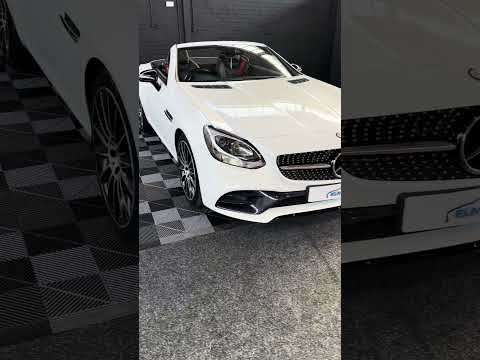 2017 MERCEDES-BENZ SLC