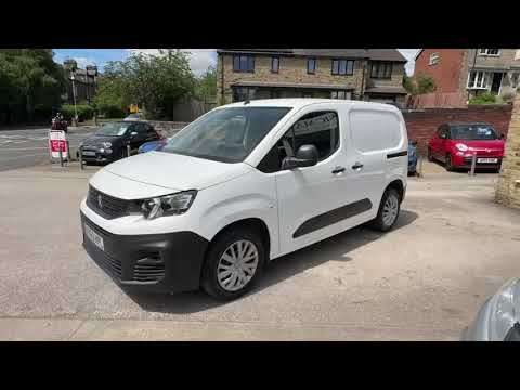 2019 PEUGEOT PARTNER