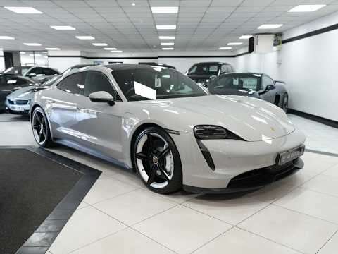 2022 PORSCHE TAYCAN