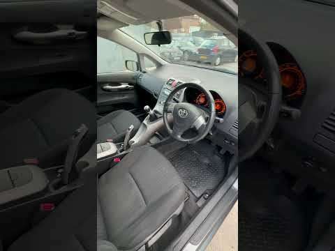 2009 TOYOTA AURIS