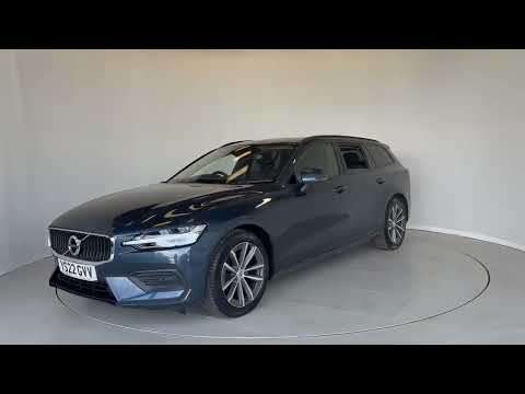 2022 VOLVO V60