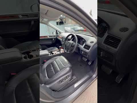 2013 VOLKSWAGEN TOUAREG