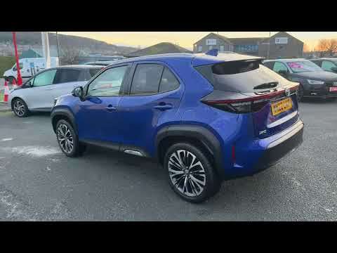 2022 TOYOTA YARIS CROSS