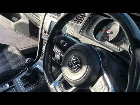 2016 VOLKSWAGEN GOLF