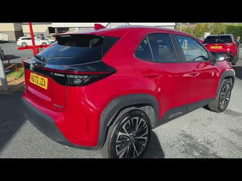 2022 TOYOTA YARIS CROSS