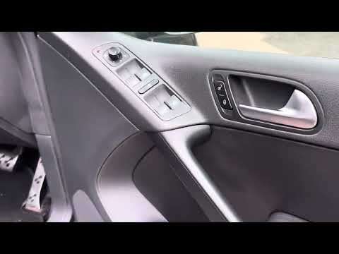 2010 VOLKSWAGEN TIGUAN