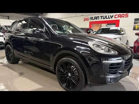 2015 PORSCHE CAYENNE