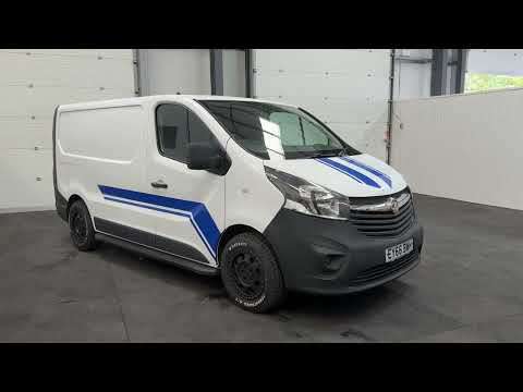 2017 VAUXHALL VIVARO