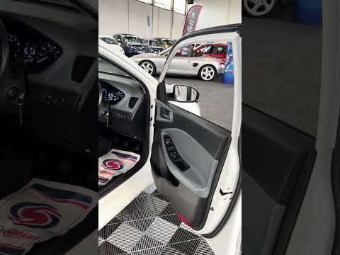 2016 HYUNDAI I20