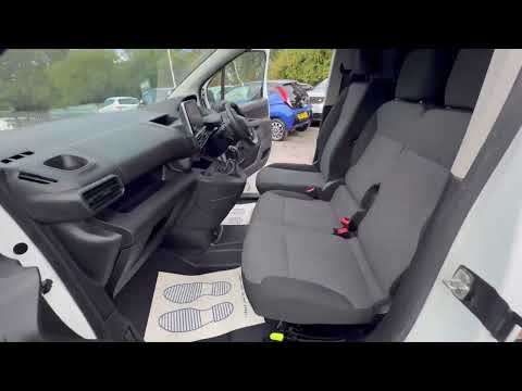 2020 PEUGEOT PARTNER