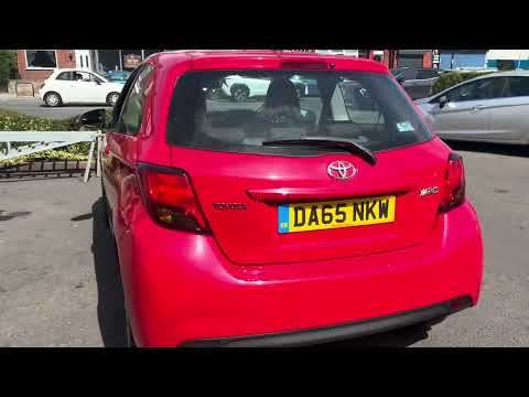 2015 TOYOTA YARIS
