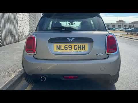 2019 MINI HATCH