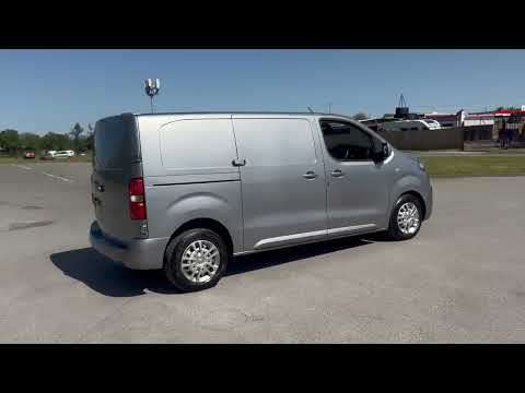 2020 VAUXHALL VIVARO